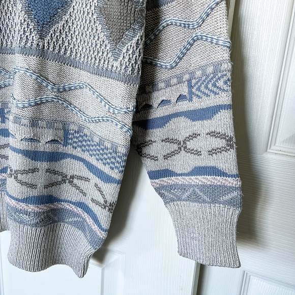 FINAL SALE Vintage Sao Tiago Knit Geometric Sweater - Picture 5 of 7